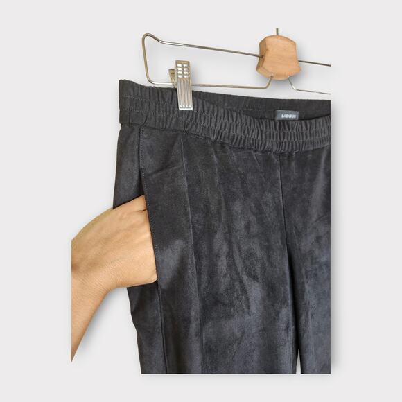 Aritzia Babaton Caden Faux Suede Pull-On Pants Black Women’s Size 8 Medium - Picture 4 of 6